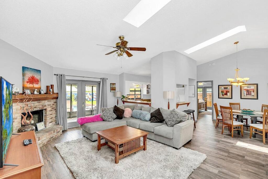 Tranquil Oasis 4Br Pool Home オーランド エクステリア 写真